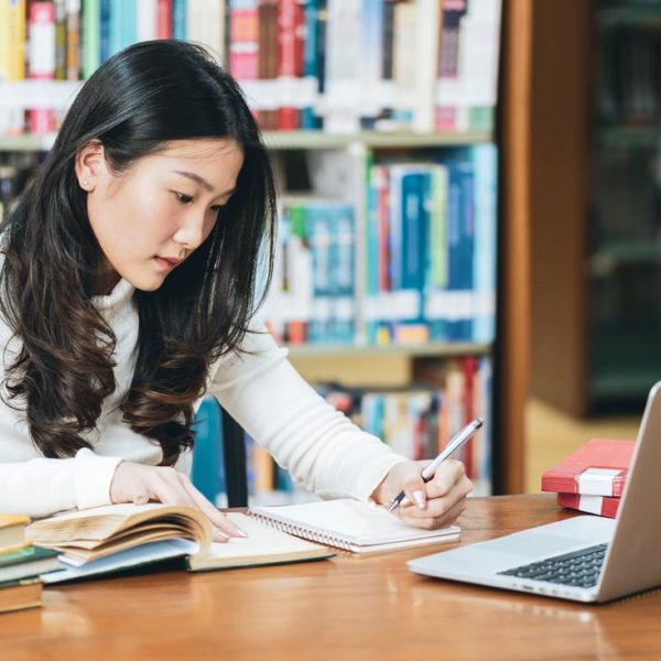 How To Get An Online History Degree