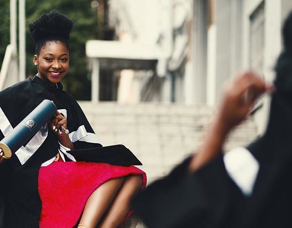 how to get scholarships for graduate school