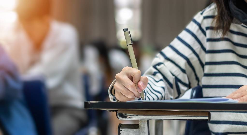 What Are Some Good Scholarships To Apply For?