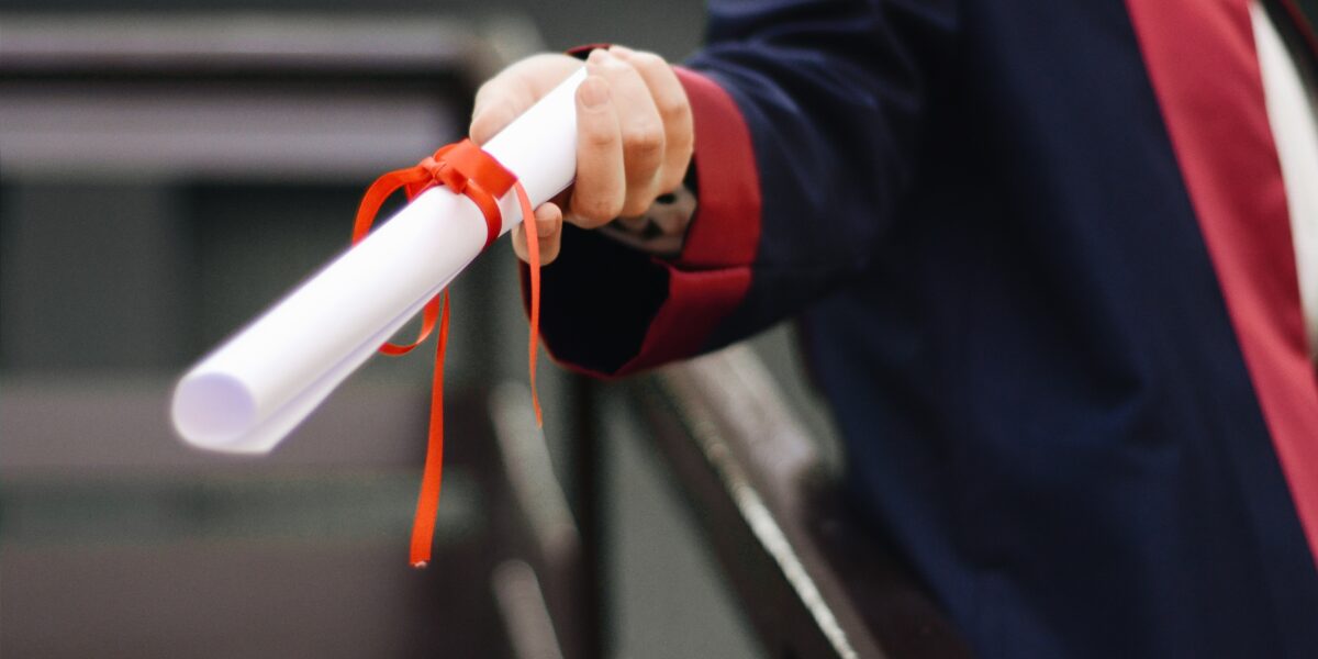 How to Overcome the Stress of Being a Recent College Graduate