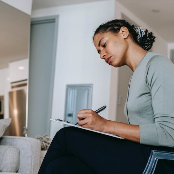 A Comprehensive Guide On How Long Does It Take To Get A Business Degree?