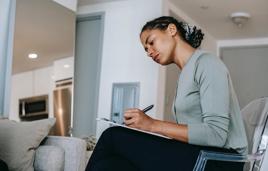 A Comprehensive Guide On How Long Does It Take To Get A Business Degree?