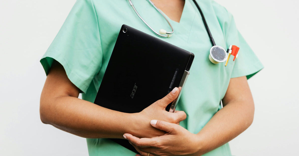 Top Tips for Career Changers in Online Nursing Degrees