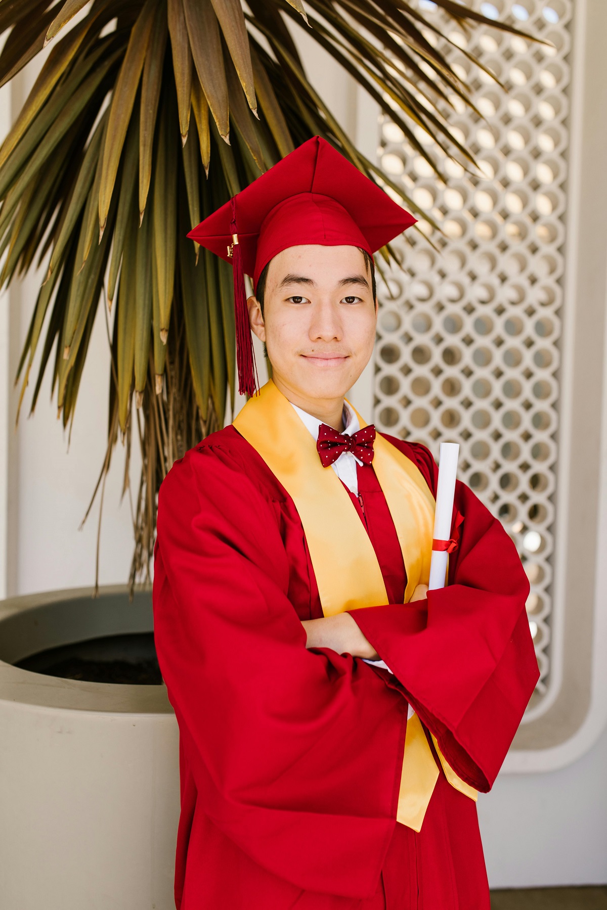 Broadening Educational Horizons with Right Minors