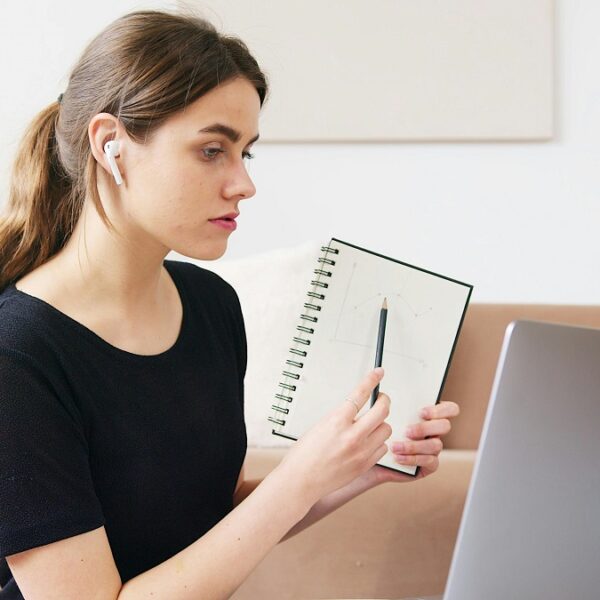 Comparing On-Campus and Online Degree Programs