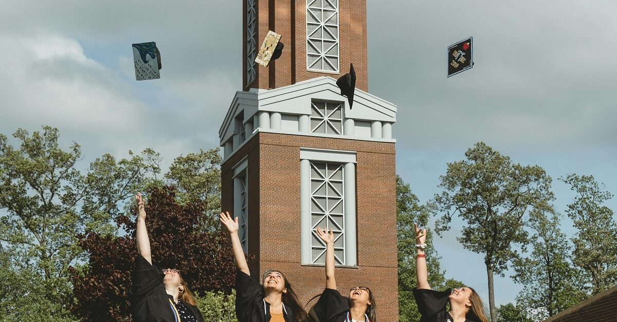 Top Tips for Online College Financial Aid