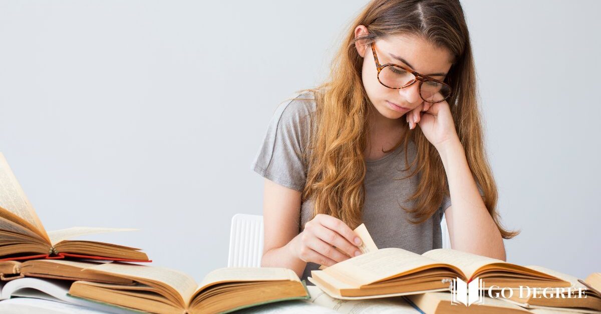 7 Advantages of Self-Paced Learning for Professionals