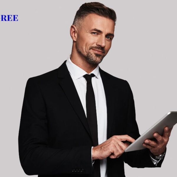 Choosing the Right Online Law Degree for Professionals