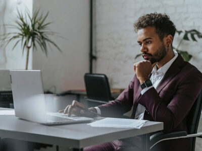 Financial Advantages of Earning a Law Degree