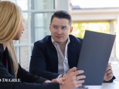 What Benefits Does a Master's Degree Offer