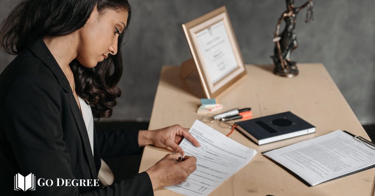 Why Consider Alternative Careers With a Law Degree